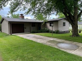 1106 J Ave, Grundy Center, IA 50638