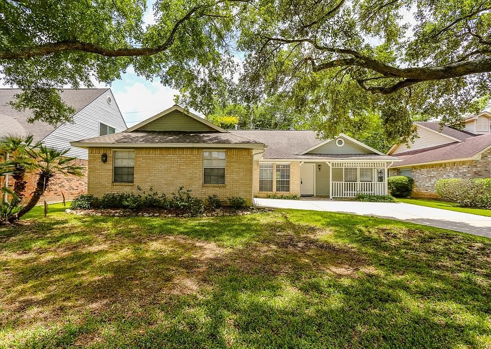 1st image of 3114 Flintwood Dr