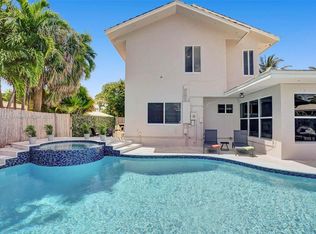 3421 Dover Rd, Pompano Beach, FL 33062