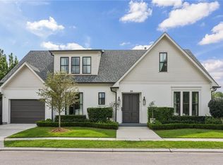 86 Dream Ct, Metairie, LA 70001
