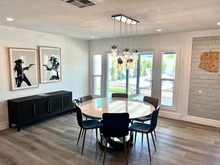 8201 E Mitchell Dr — Photo 13