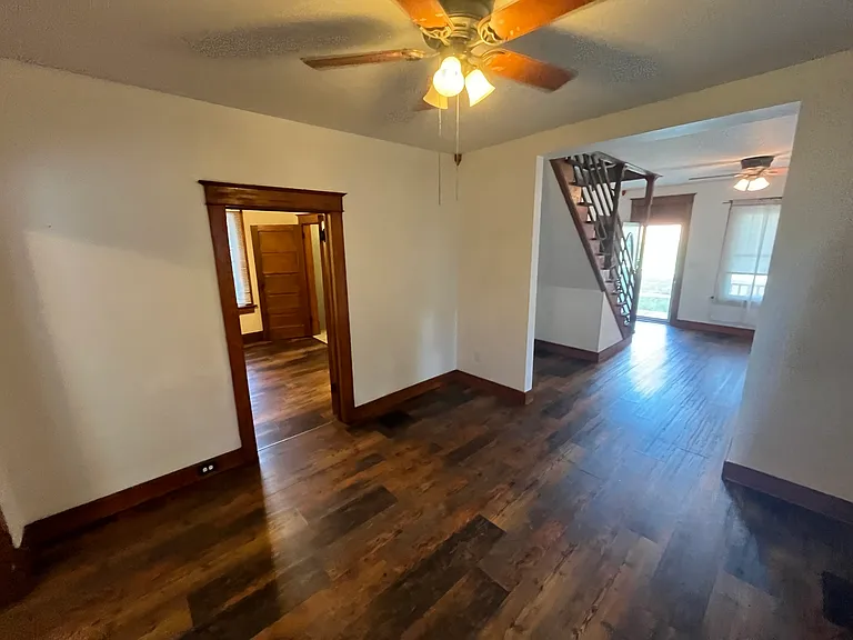 1005 Summer St — Photo 6