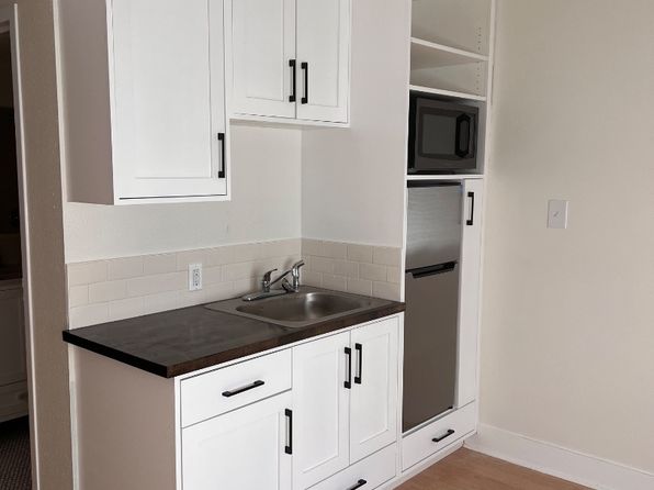 460 W 600 N APT 8