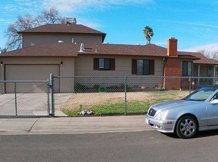 842 O St, Rio Linda, CA 95673