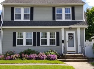 19 Ferris St, Springfield, MA 01151