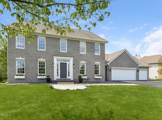 2005 Jennydale Ct SE, Grand Rapids, MI 49546