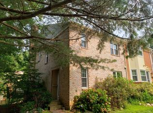 9075 Giltinan Ct, Springfield, VA 22153