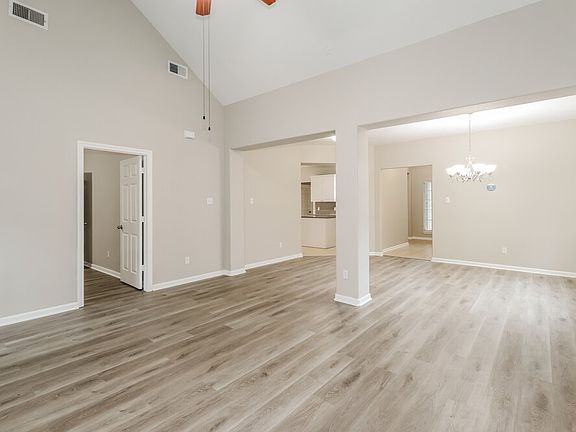5th image of 999 Arbor Way
