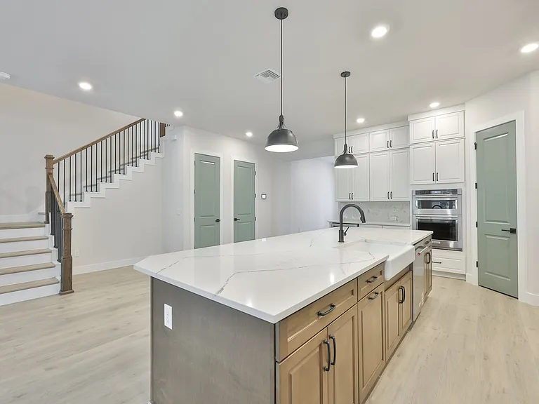 4718 W Kensington Ave — Photo 10