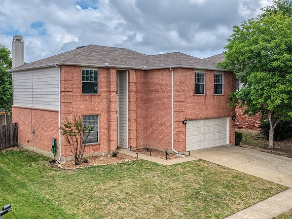 3rd image of 540 Linacre Dr