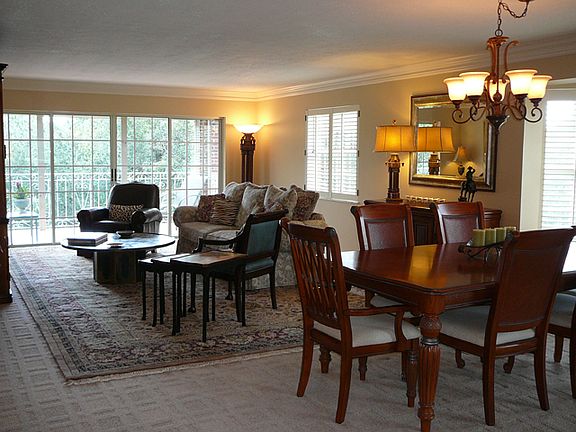 4th image of 109 W Park Shores Cir APT 40W