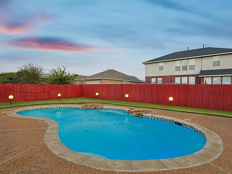 500 Parkerville Rd — Photo 84
