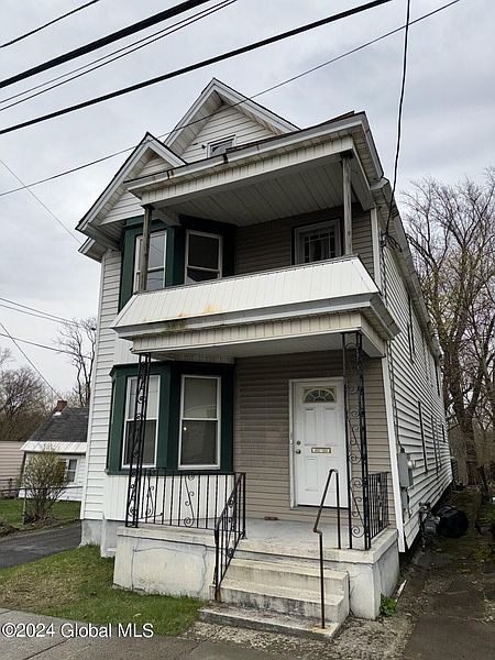 2nd image of 1602 Broadway