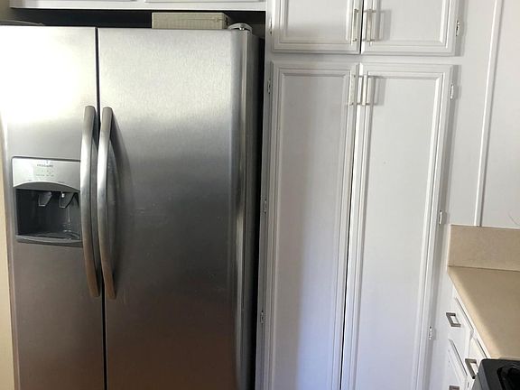 4th image of 2979 W Canyon Ave Unit C