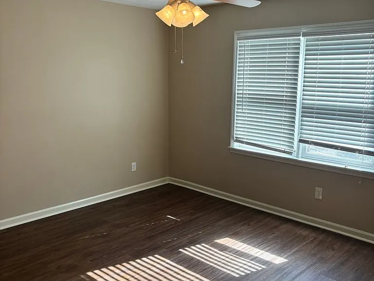 6313 Olde Towne Dr — Photo 8