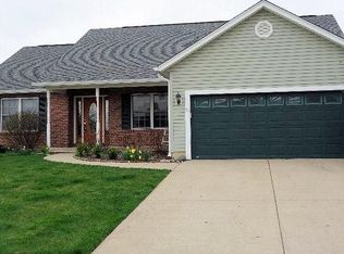 31 Autumn Dr, Oxford, OH 45056