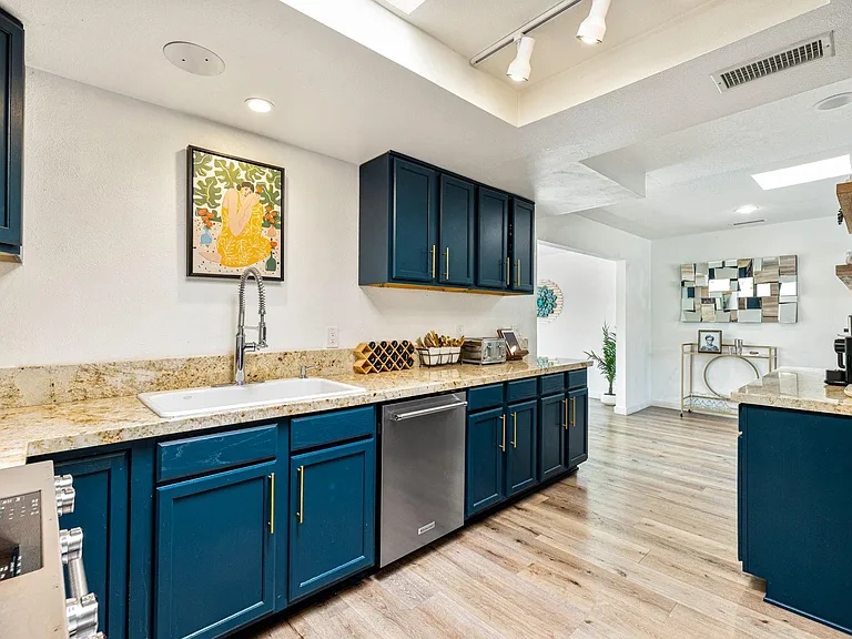 2950 N Bahada Rd — Photo 42