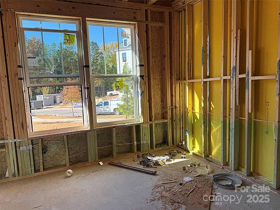 4th image of 15355 Ballancroft Pkwy