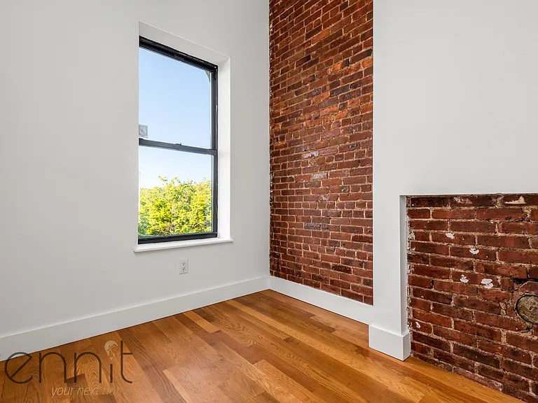 638 Wilson Ave #2L — Photo 7