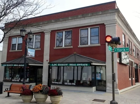 103 E 1st St #2S, Elmhurst, IL 60126