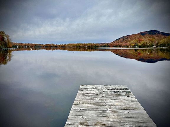 2nd image of 1744 Peacham Pond Road