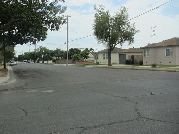4th image of 326 W Alvin Ave