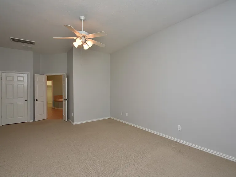 10 Renoir Trail Pl — Photo 15
