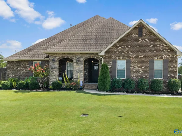 17516 Watercress Dr, Athens, AL 35611