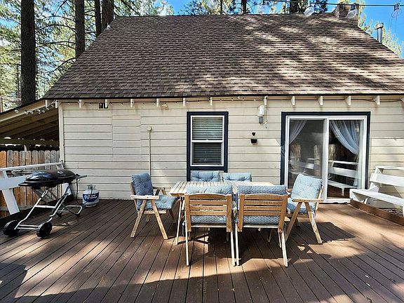 3rd image of 2534 Alma Ave
