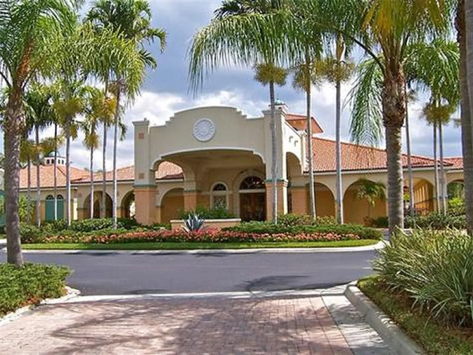 3 bed, 1500 sqft, $2,200 — Photo 4
