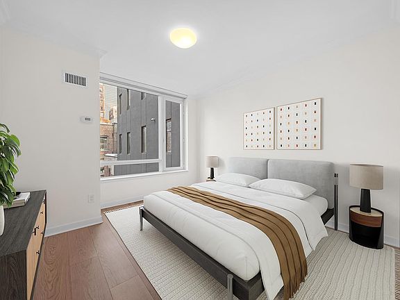 4th image of 261 W 28th St APT 7E
