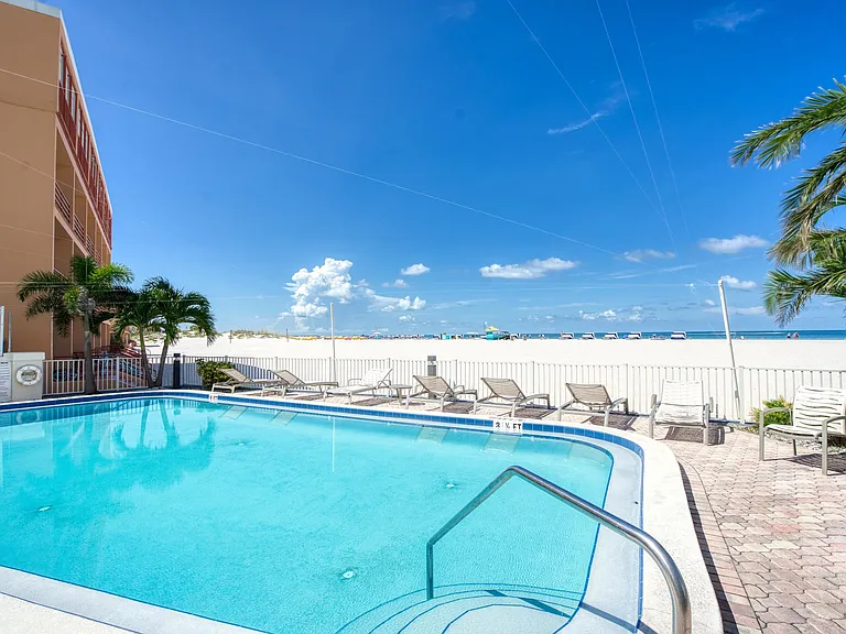 4950 Gulf Blvd #501 — Photo 4