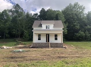 1224 Rogues Fork Rd, Bethpage, TN 37022