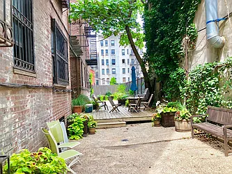 Rented by Jade Stone Real Estate Consulting