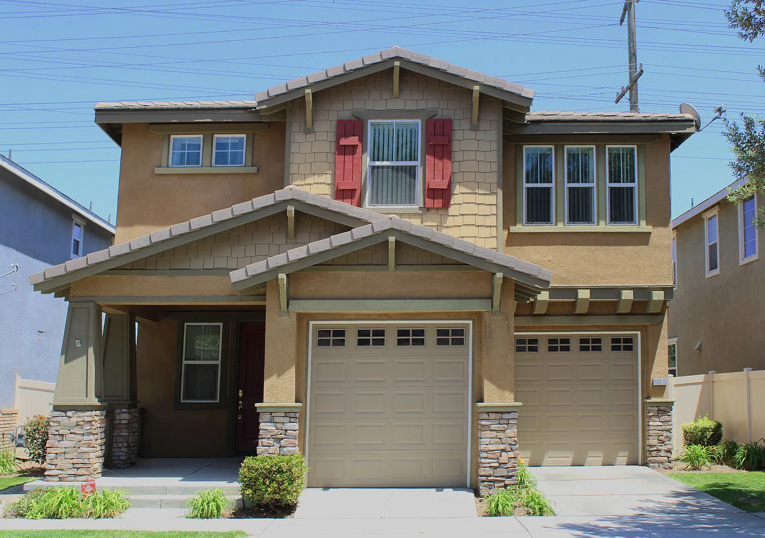 Large 4 Bedroom, 3 Bathroom Located near LLUMC — Photo 1