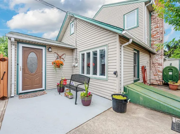 28A Mahland Place, Oceanside, NY 11572