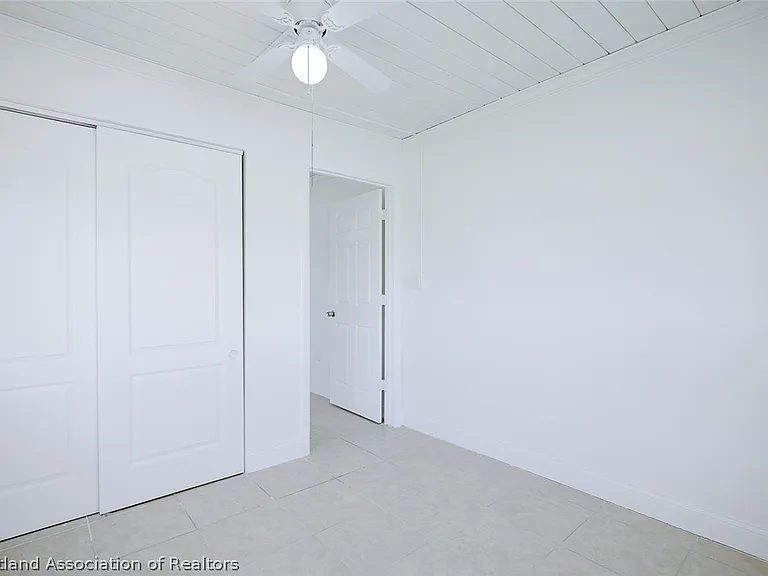 1061 Lake Sebring Dr — Photo 9