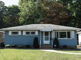4224 Plymouth Rd, Cleveland, OH 44109