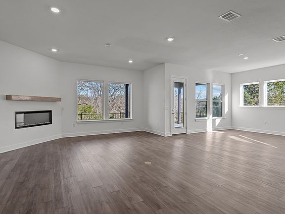 The Rockmoor - Family Room