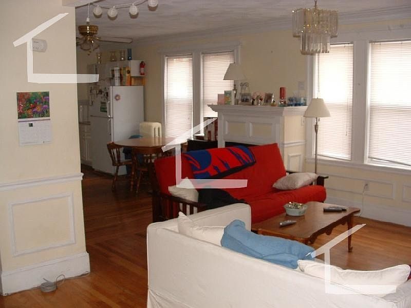 2nd image of 23 Ransom Rd #3IS