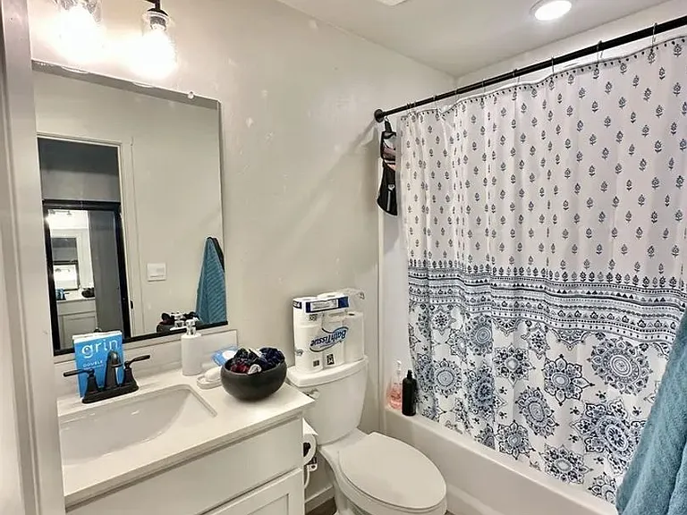 1210 San Carlos St — Photo 29