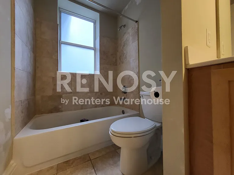 6126 Washington Ave #102 — Photo 11