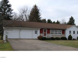 3725 Mill Dr, Zanesville, OH 43701