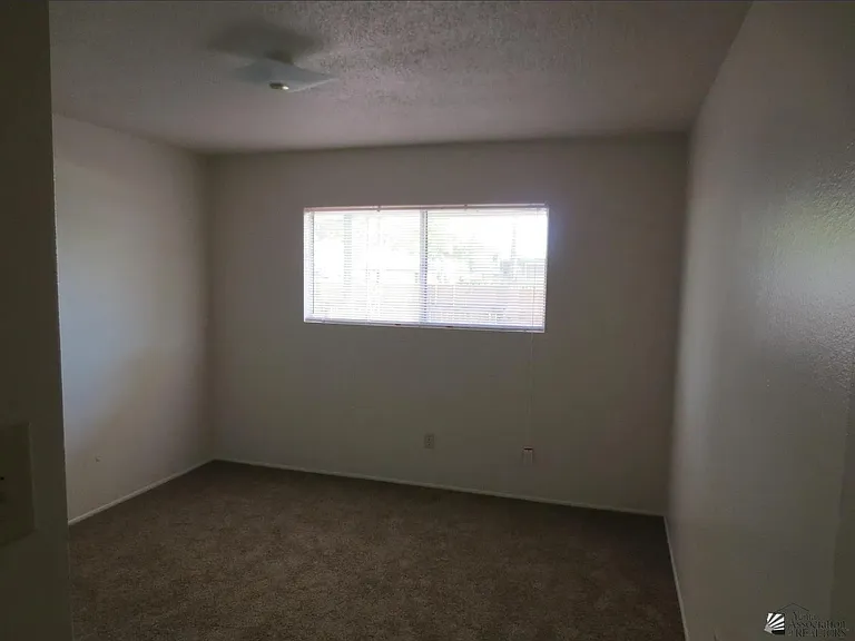 2150 S Avenue A #60 — Photo 5