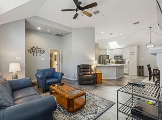 3809 Seminole Ct, Carrollton, TX 75007