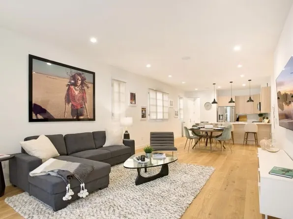 337 N Spaulding Ave, Los Angeles, CA 90036