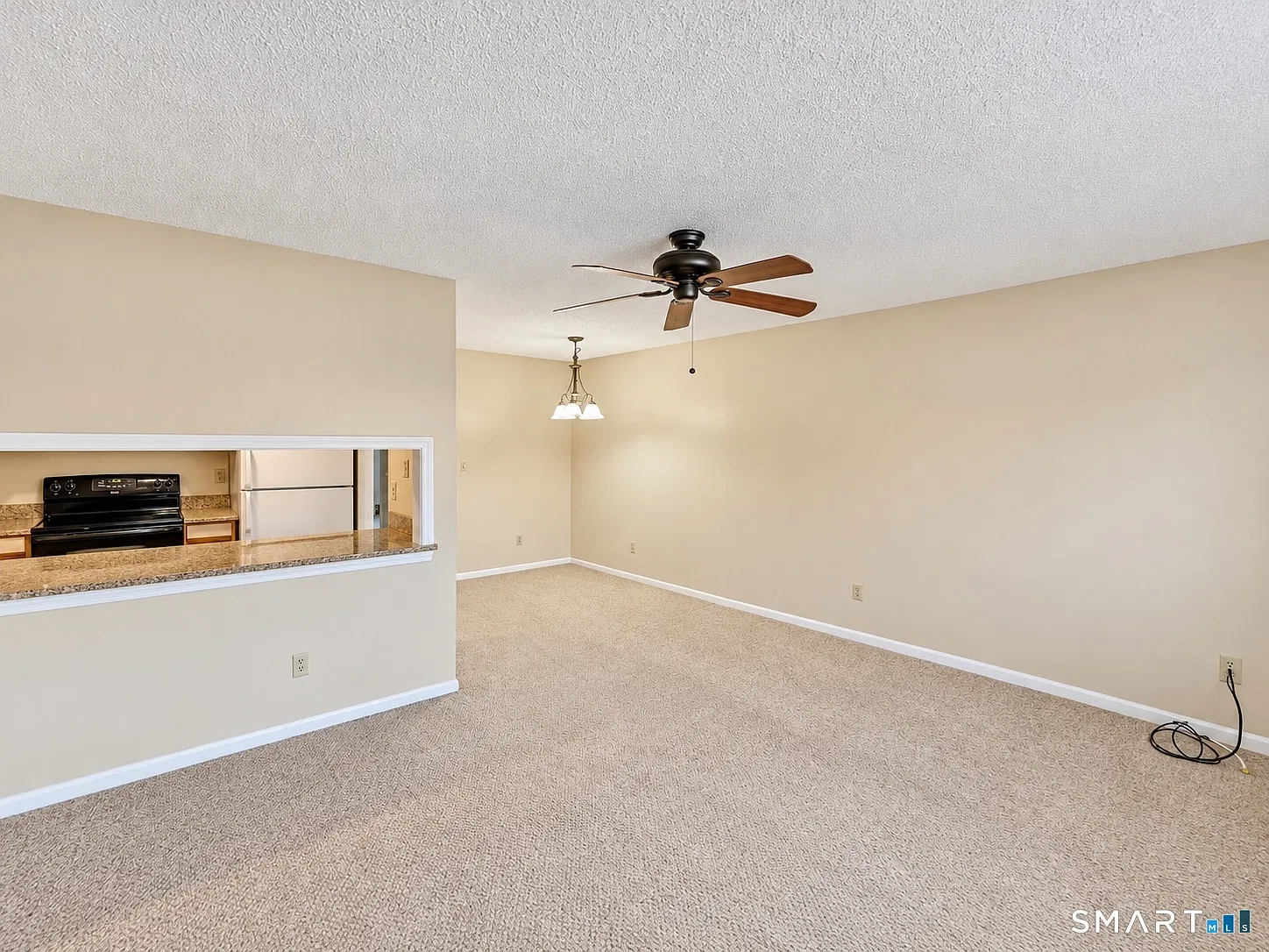 1 bed, 1.0 bath, 722 sqft, $1,300 — Photo 4