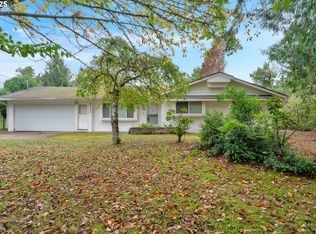 5546 S Shore Dr, Florence, OR 97439