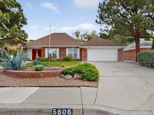 5608 Fair Oak Trl NE, Albuquerque, NM 87109