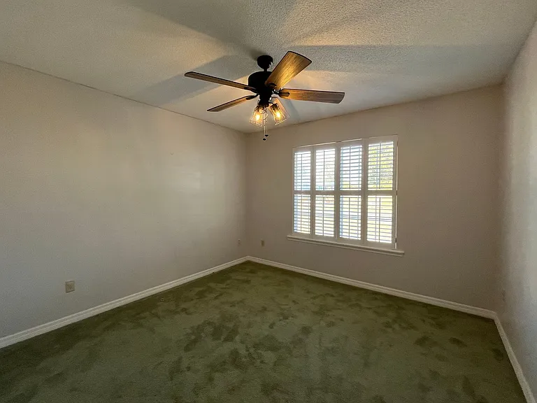 829 Tara Trace Cir SW — Photo 10